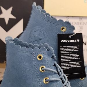 Converse / CTAS Frilly Thrills Suede Scalloped Edge